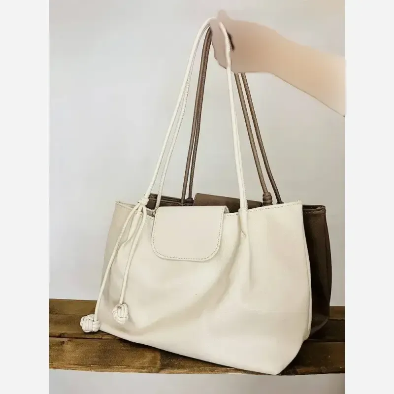 کفش زنانه کاریرا وارداتی رنگ موکا مشکی کرم نسکافه سایز 40-24 - تصویر 3