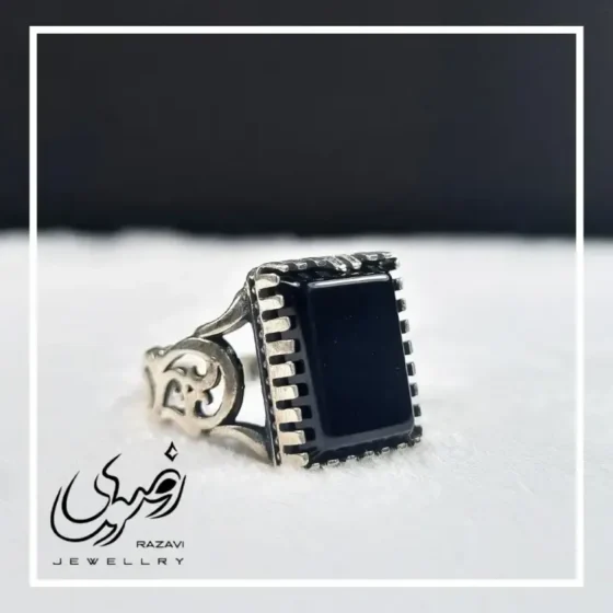 انگشتر مردانه نقره روس با سنگ عقیق مشکی