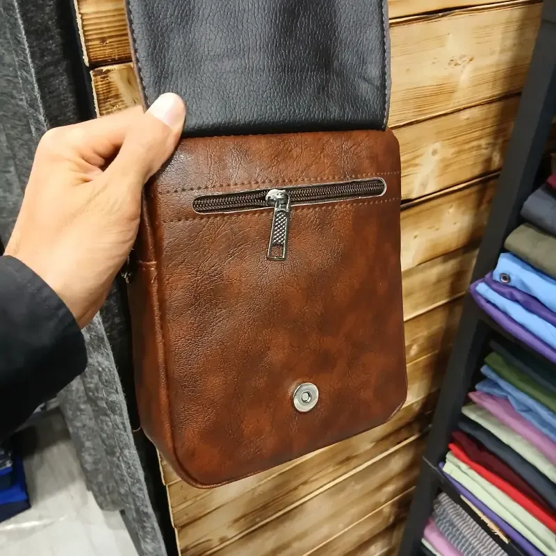 کیف دوشی اسپرت مردانه چرم مصنوعی طرح زارا - تصویر 9