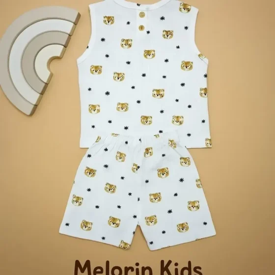 ست نوزادی تاپ و شورتک موسلین مدل شیرست سفید 4 سایز مناسب بهار و تابستان