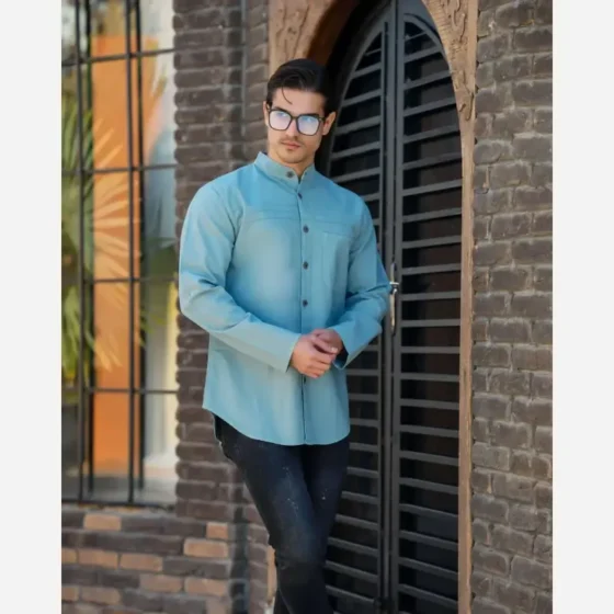 پیراهن مردانه الیاف طبیعی 100 درصد پنبه مدل سه خط رنگ فیلی