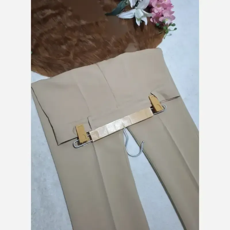 شلوار راسته اداری زنانه مازراتی قد 90 تا 95 رنگ مشکی نخودی - تصویر 3