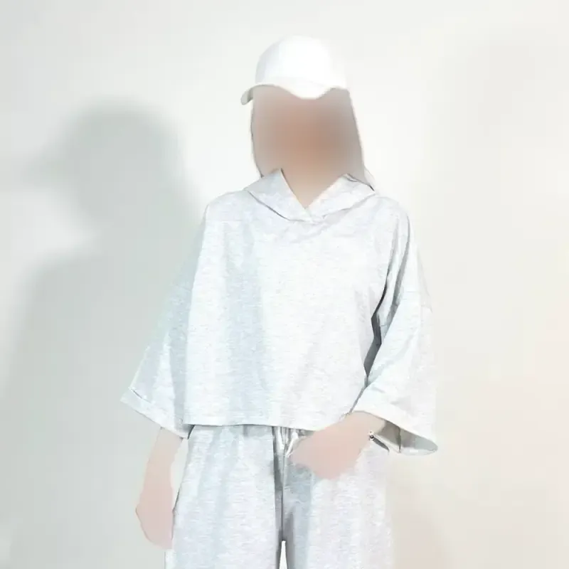 تیشرت کراپ باکسی کلاه دار جنس گلکسی - تصویر 7
