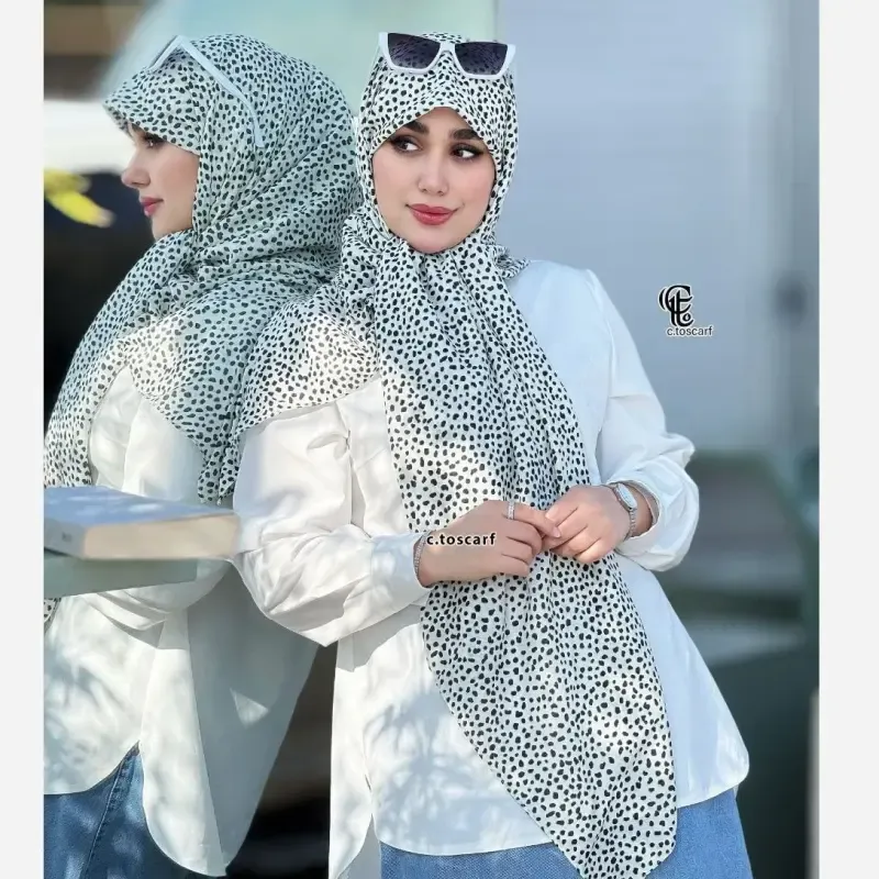 روسری نخی کاستوم طرح سپید قواره 110 دور دوخت بدون لیز خوردگی - تصویر 4