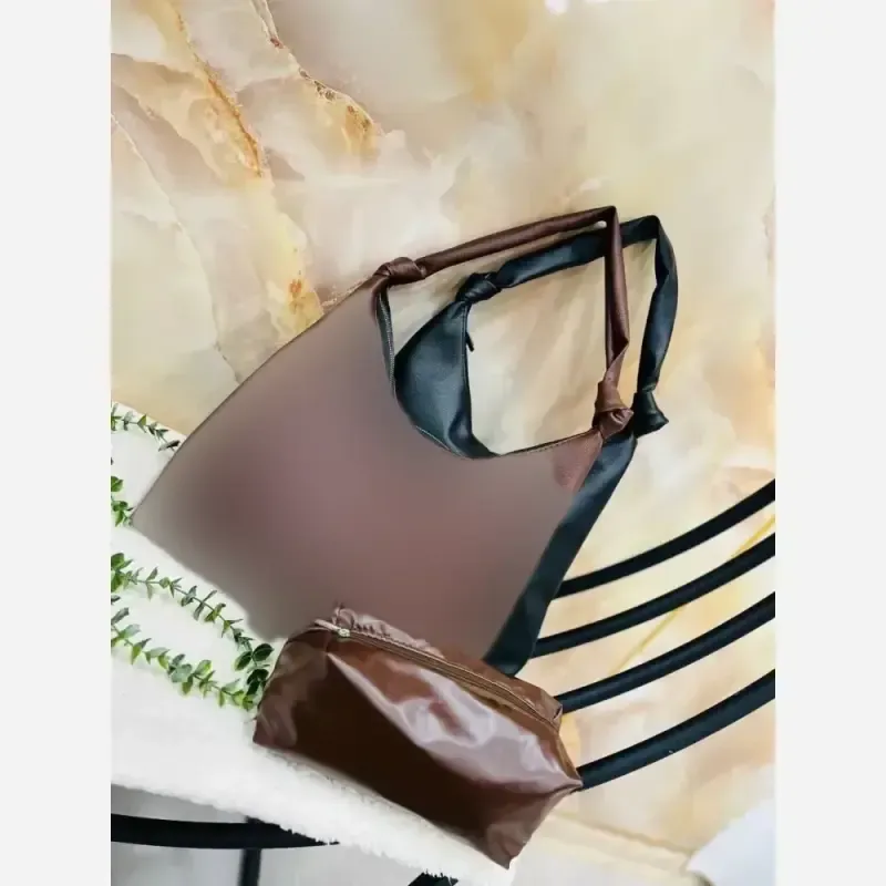 کیف زنانه شرانگ خارجی بند گره به همراه کیف آرایش سایز 33-38 - تصویر 6