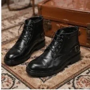 ست نیم بوت مردانه و کمربند چرم صنعتی مشکی اسپرت - تصویر 10