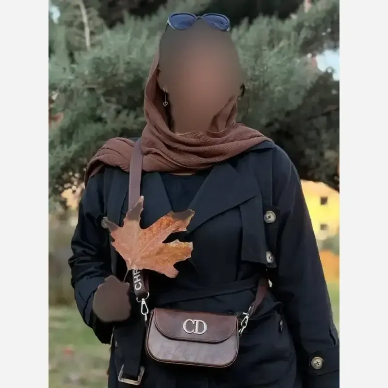 کیف اسپرت پاسپورتی ورنی زنانه دخترانه با بند دوشی قابل تنظیم - تصویر 8