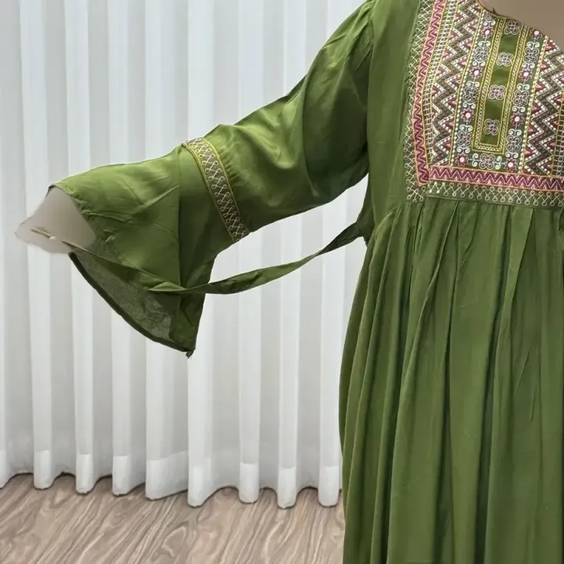 پیراهن نخی گلدوزی شده زنانه مدل مانیا فری سایز مناسب تا سایز 48 - تصویر 9