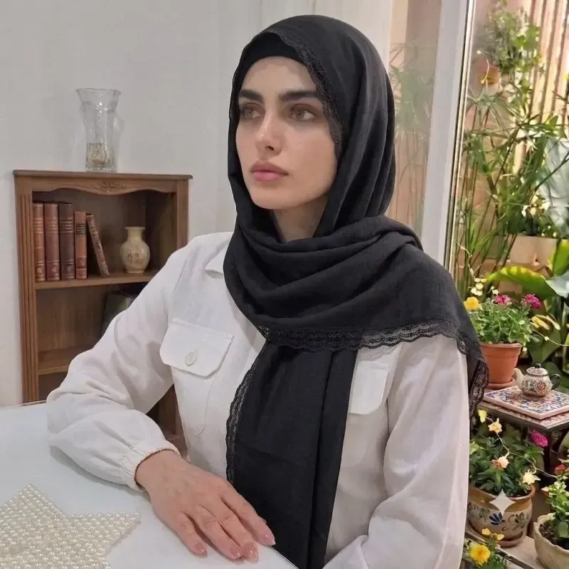 شال وال اسلپ مشکی سرمه ای نسکافه ای دور گیپور دوزی سایز 170 در 70 و 52 سانتی متر - تصویر 8