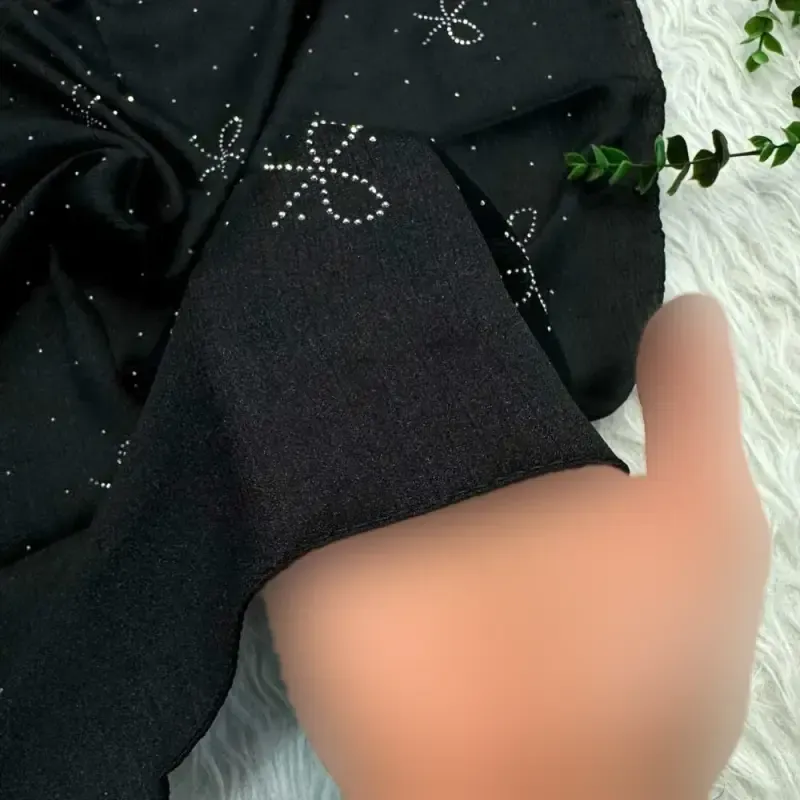 مینی اسکارف نخی نگینی پاپیونی قواره 75 در 75 سانتی متر - تصویر 2