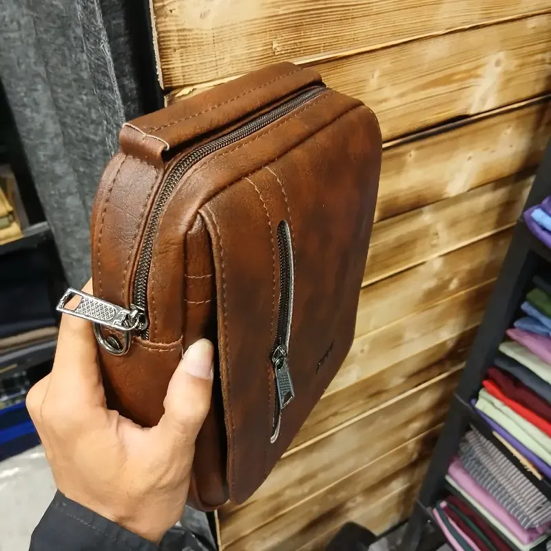 کیف دوشی اسپرت مردانه چرم مصنوعی طرح زارا - تصویر 2