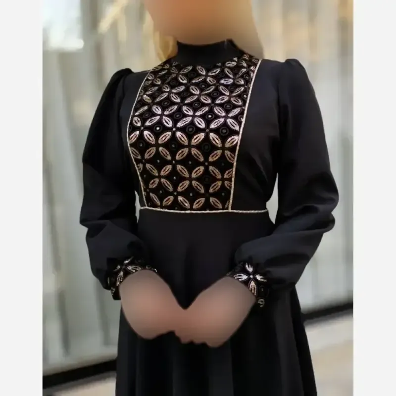 پیراهن زنانه طرح مهسا جنس کرپ مازراتی و خرجکار مخمل هندی رنگ مشکی - تصویر 6
