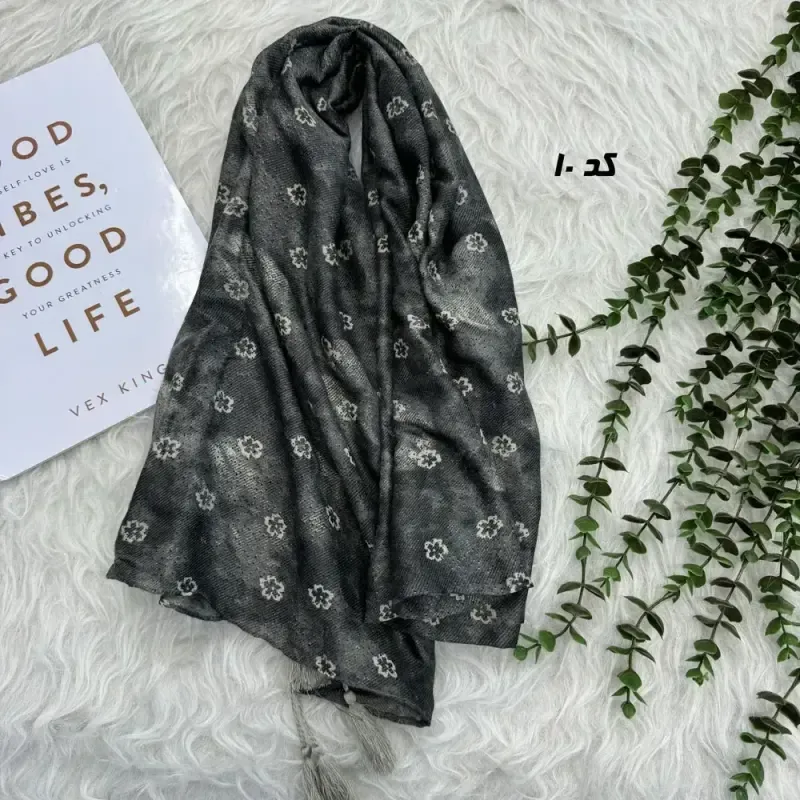 شال نخی طرح گل قواره 190 در 65 سانتیمتر - تصویر 4