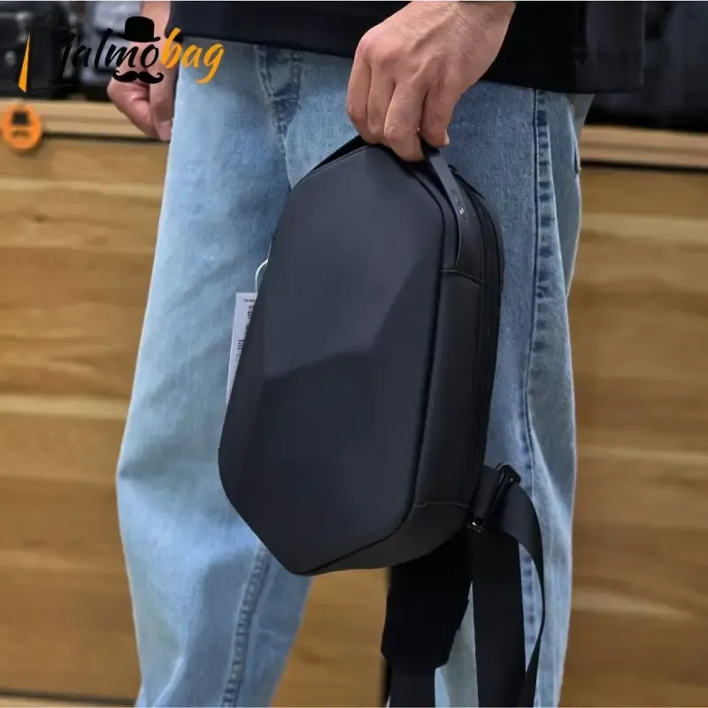 بادی بگ هاردکیس بنج مدل 7213 ضد آب پورت USB و Type-C - تصویر 3