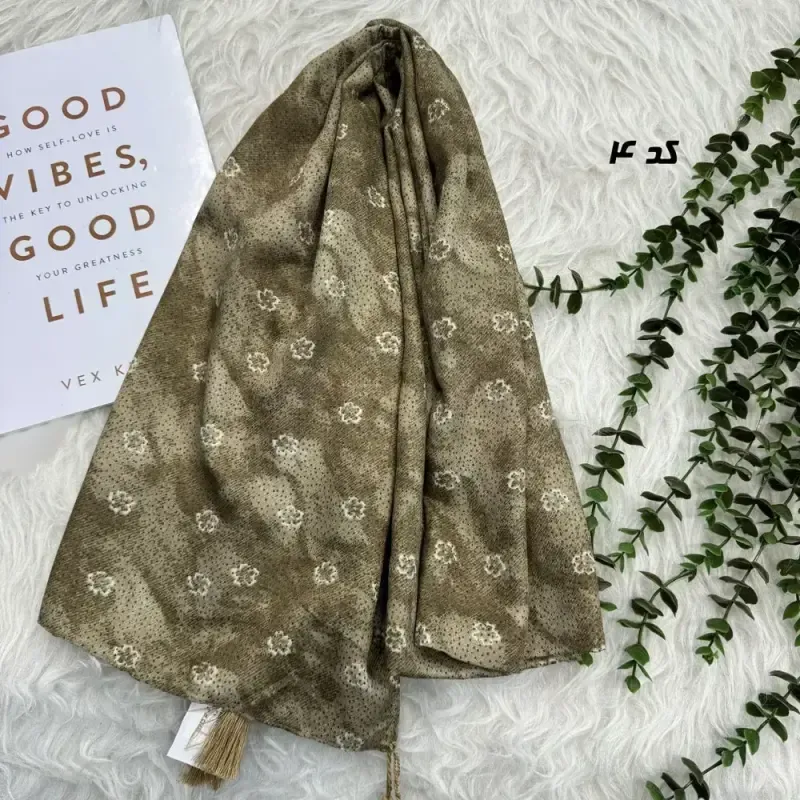 شال نخی طرح گل قواره 190 در 65 سانتیمتر - تصویر 10